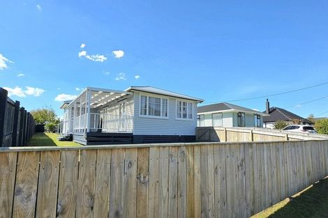 Photo of property in 44 Mill Street, Marton, 4710