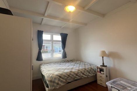 Photo of property in 30 Niccol Avenue, Narrow Neck, Auckland, 0624