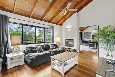 Photo of property in 5 Pukanui Avenue, Totara Park, 2019