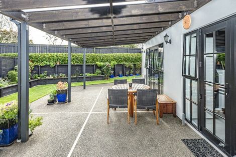Photo of property in 8 Lithgow Drive, Otamatea, Whanganui, 4500