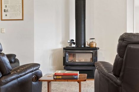 Photo of property in 34 Kiwi Avenue, Waikuku Beach, 7473