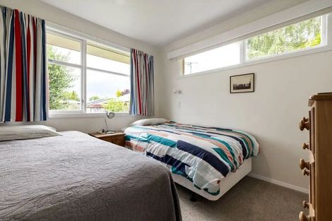 Photo of property in 43 Weld Street, Cambridge, 3434