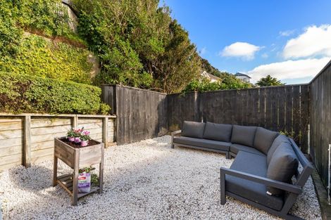 Photo of property in 78 The Crescent, Roseneath, Wellington, 6011