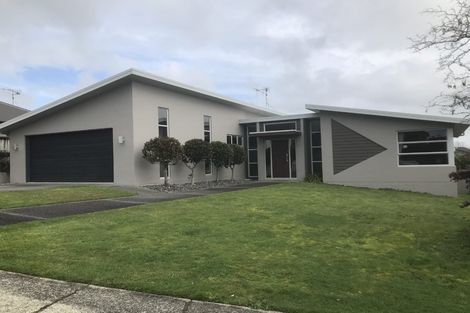 Photo of property in 14 Portobello Way, Huntington, Hamilton, 3210