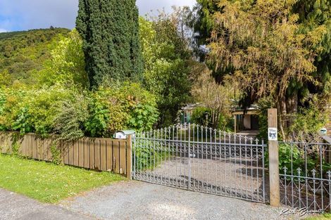 Photo of property in 16 Black Beech Street, Birchville, Upper Hutt, 5018