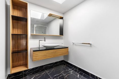 Photo of property in 30 Marine Parade, Mount Maunganui, 3116