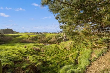 Photo of property in 262 South Road, Hawera, 4610