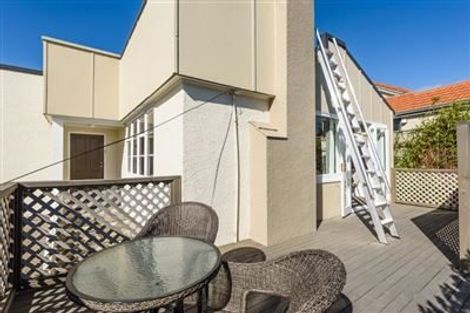 Photo of property in 5 Shalimar Crescent, Khandallah, Wellington, 6035