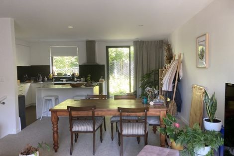 Photo of property in 17 Rua Kai Way, Brooklyn, Wellington, 6021