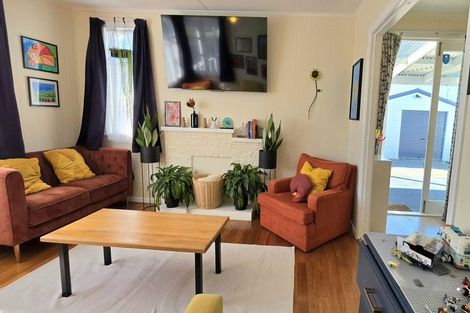 Photo of property in 44 Mill Street, Marton, 4710