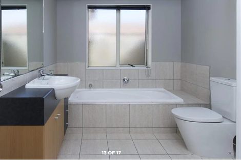 Photo of property in 11 Ardkeen Place, East Tamaki, Auckland, 2016