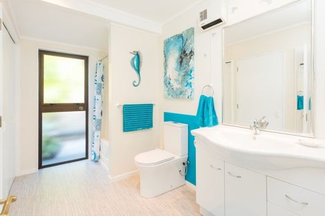 Photo of property in 259 Queen Charlotte Drive, Havelock, 7281