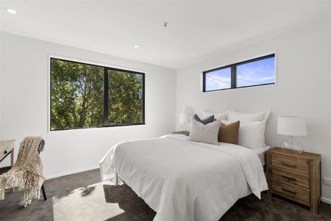 Photo of property in 86a Olliviers Road, Phillipstown, Christchurch, 8011