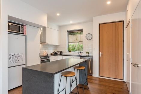 Photo of property in 38u2 Bankot Crescent, Ngaio, Wellington, 6035