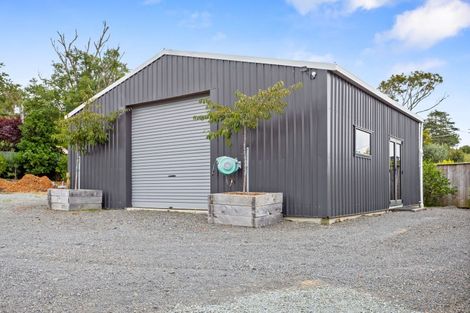 Photo of property in 136 Annett Road, Kumeu, 0891