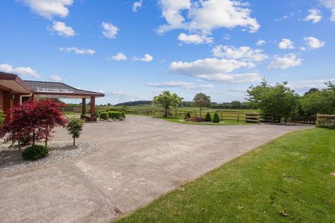 Photo of property in 137 Hart Road, Pukekohe, 2676