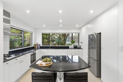 Photo of property in 39 Santa Maria Avenue, Mount Pleasant, Christchurch, 8081