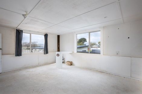 Photo of property in 1057 Junction Road, Egmont Village, New Plymouth, 4372