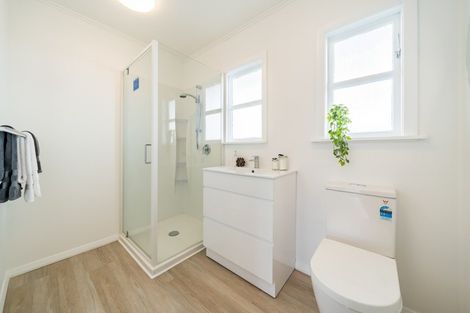 Photo of property in 49 Lees Grove, Wainuiomata, Lower Hutt, 5014