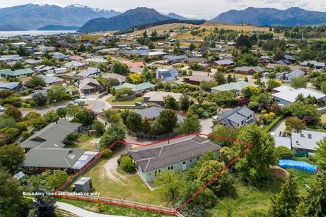 Photo of property in 10 Mercury Place, Wanaka, 9305
