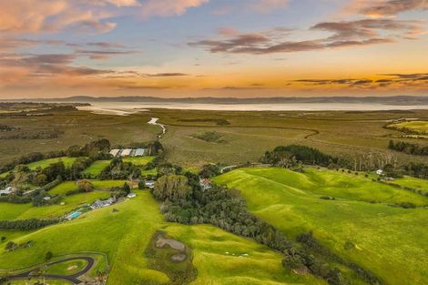 Photo of property in 13 Slater Road, South Head, 0874