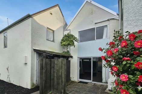 Photo of property in 3/12 Berry Street, St Albans, Christchurch, 8014