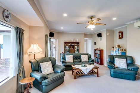 Photo of property in 28 Balmoral Street, Taradale, Napier, 4112