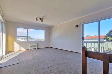 Photo of property in 59 Priestley Drive, Bucklands Beach, Auckland, 2014