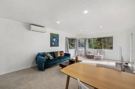 Photo of property in 24 Dovey Place, Massey, Auckland, 0614