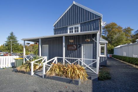 Photo of property in 2/249 Dairy Flat Highway, Albany, Auckland, 0632