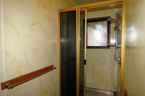 Photo of property in 17 Henley Street, Westport, 7825