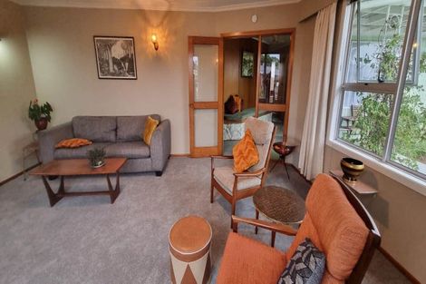 Photo of property in 9 Severn Place, Spotswood, New Plymouth, 4310