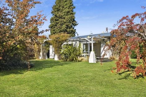 Photo of property in 32 Flora Dora Parade, Lake Hawea, Wanaka, 9382