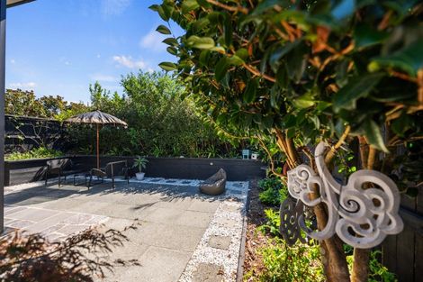Photo of property in 21 Hauraki Road, Hauraki, Auckland, 0622