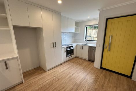 Photo of property in 28 York Street, Levin, 5510
