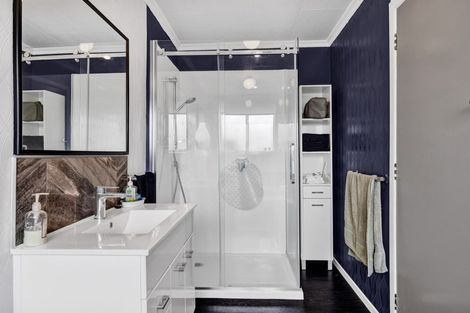 Photo of property in 33 Seyton Street, Stratford, 4332