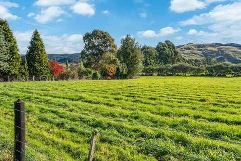 Photo of property in 83 Tirohanga Road, North Taieri, Mosgiel, 9092