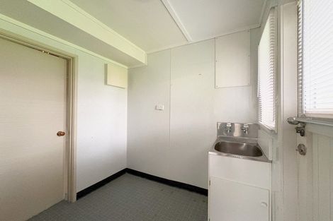 Photo of property in 16 Attlee Place, Gisborne, 4010
