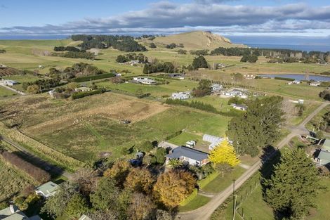 Photo of property in 10 Perth Street, Waikouaiti, 9510