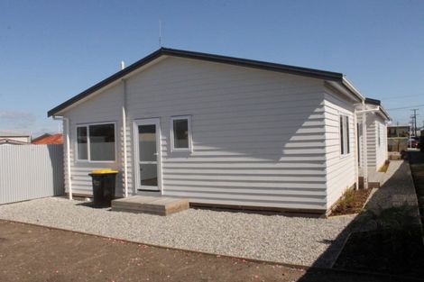 Photo of property in 9 Russell Street, Westport, 7825