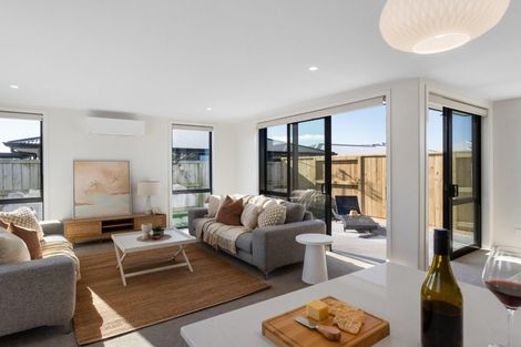 Photo of property in 271 Te Okuroa Drive, Papamoa, 3118