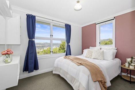 Photo of property in 12a Whenua View, Titahi Bay, Porirua, 5022