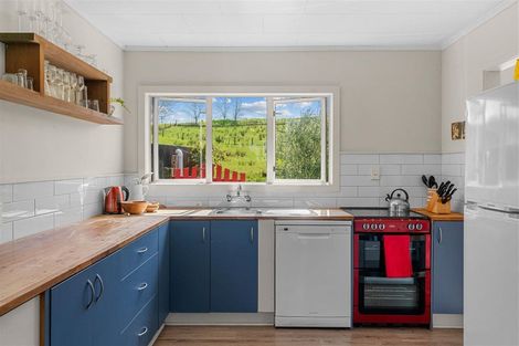 Photo of property in 15 Witheford Road, Wharehine, Wellsford, 0973