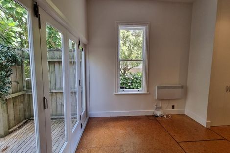 Photo of property in 99 Webb Street, Mount Cook, Wellington, 6011