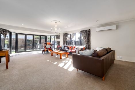 Photo of property in 100 Proctor Street, Papanui, Christchurch, 8053