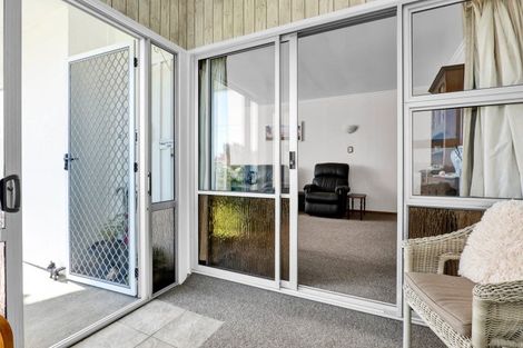 Photo of property in 2 Turuturu Road, Hawera, 4610