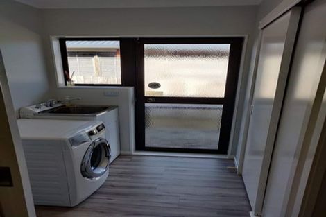 Photo of property in 7 Silhouette Way, Western Heights, Hamilton, 3200