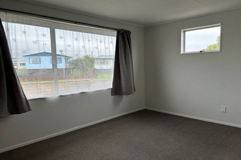 Photo of property in 10 Farnworth Crescent, Whakatane, 3120