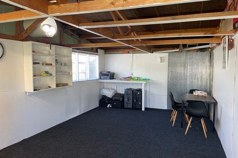 Photo of property in 145 Rangiora Avenue, Roslyn, Palmerston North, 4414