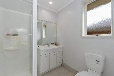 Photo of property in 15 Earlswood Avenue, Hamilton East, Hamilton, 3216